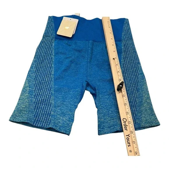 Fabletics High Waisted Seamless Shorts Women's Size M Workout‎ Activewear Blue - Picture 7 of 10